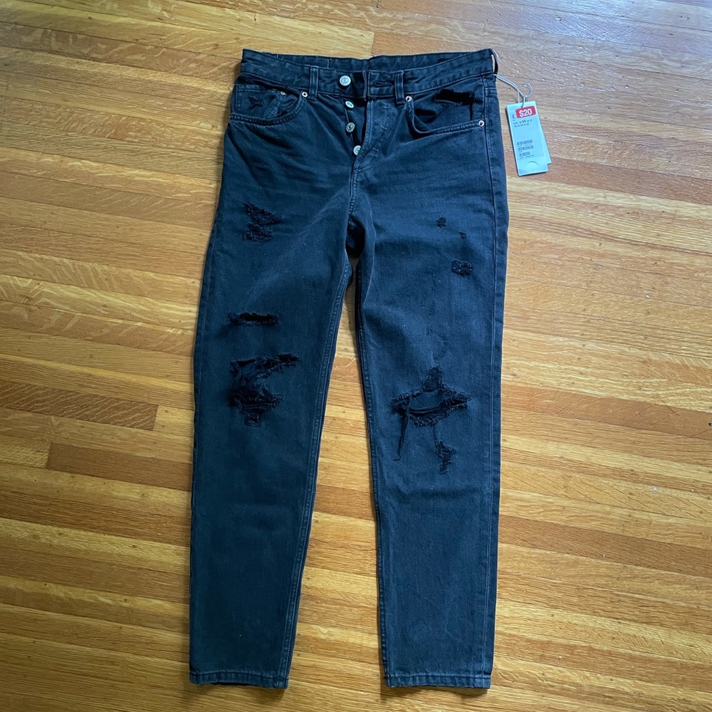 NWT: H&M boyfriend ripped black jeans